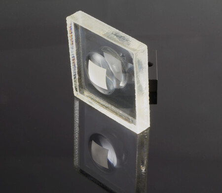 Rapid-prototyping of complex 3D plastic optical components